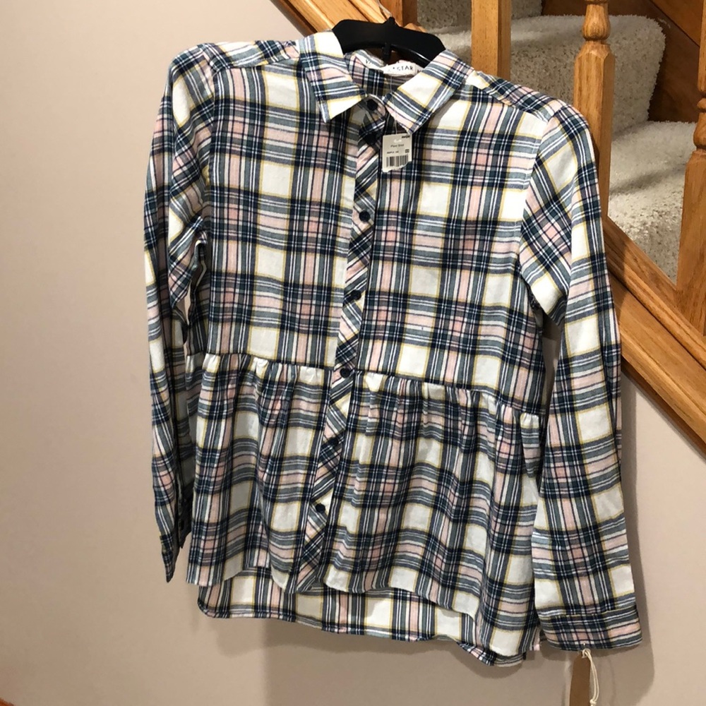 Vanilla Star. Juniors Medium. Peplum flannel shirt. NWT. Blue/pink/ivory